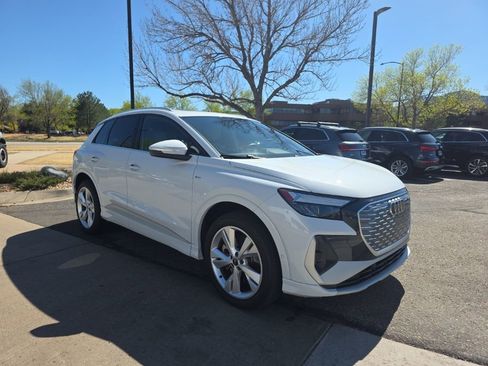 Used 2023 Audi Q4 e-tron Premium Plus w/ Premium Plus image 7