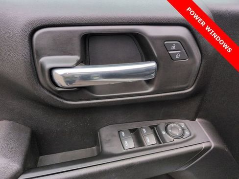 Used 2024 Chevrolet Silverado 1500 Custom image 23