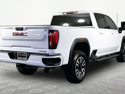 Used 2023 GMC Sierra 2500 AT4 w/ Gooseneck/5TH Wheel Package AWD/4WD image 4