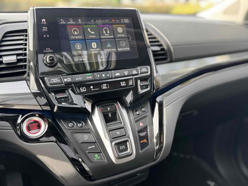 Used 2024 Honda Odyssey Elite image 33