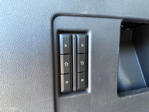 Used 2024 Lincoln Navigator L Reserve image 27