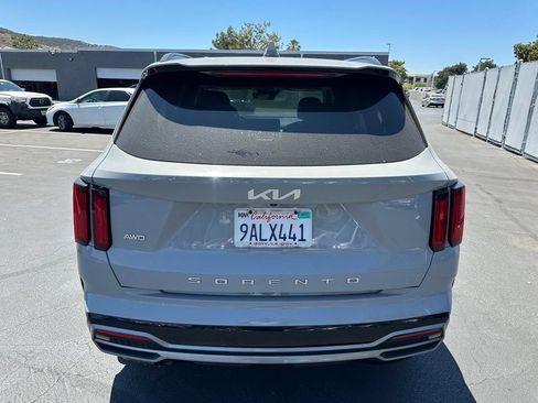 Used 2022 Kia Sorento SX AWD/4WD image 4