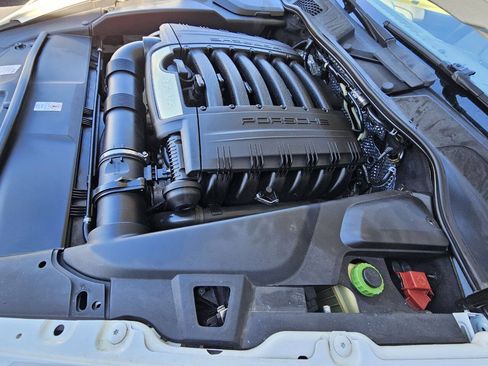 Used 2012 Porsche Cayenne AWD/4WD image 35