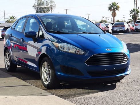 Used 2018 Ford Fiesta SE image 13