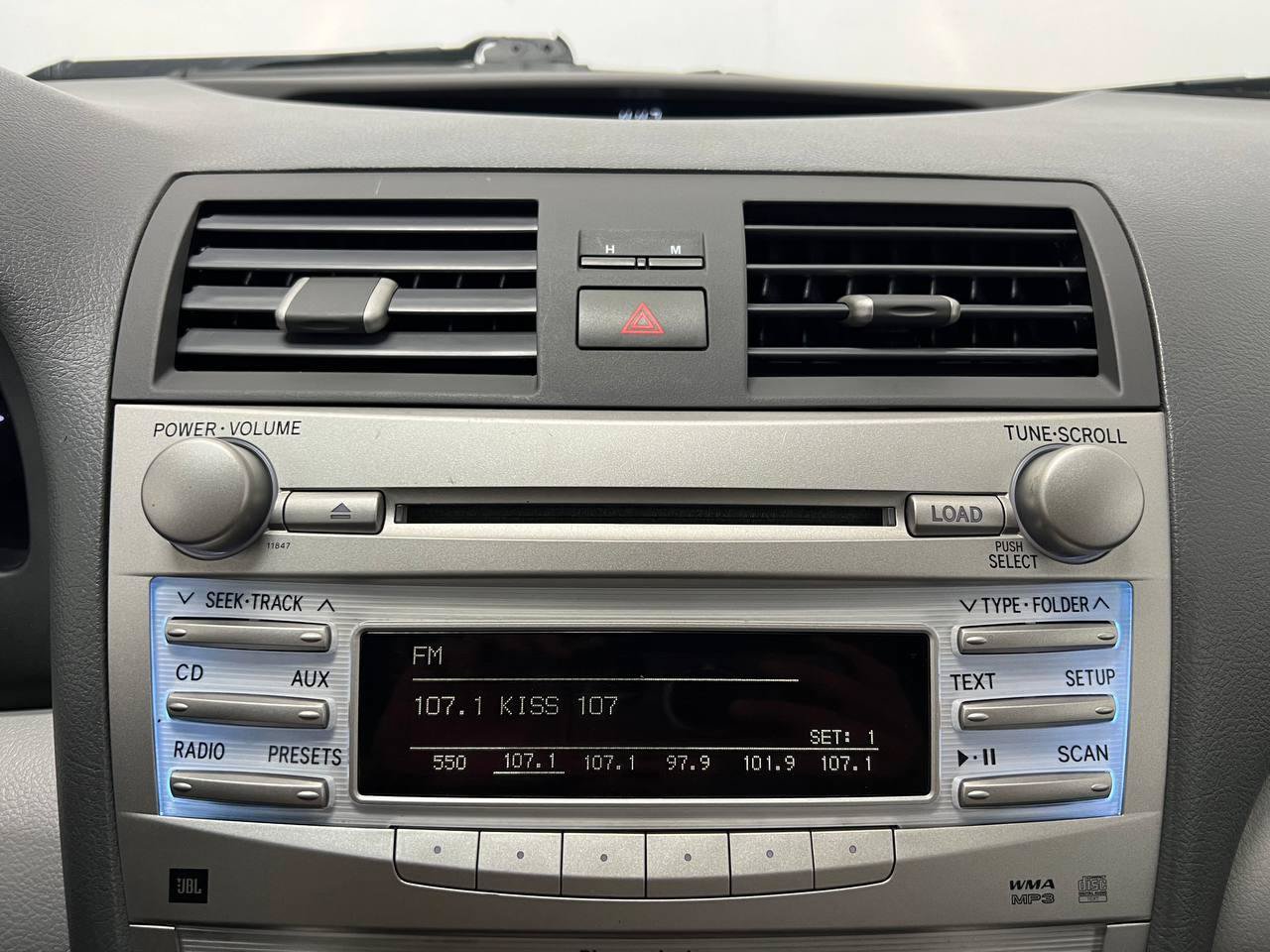 Used 2011 Toyota Camry XLE w/ XLE Extra-Value Pkg #2 FWD image 18