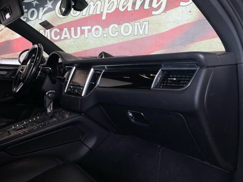 Used 2015 Porsche Macan S w/ Premium Package Plus AWD/4WD image 15