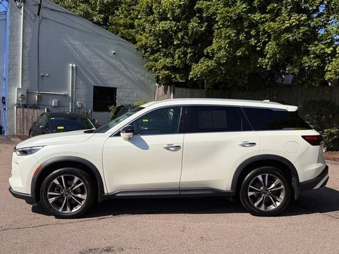 Used 2023 INFINITI QX60 Luxe w/ Vision Package AWD/4WD image 3