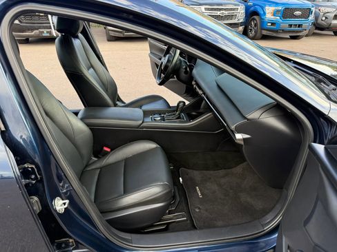 Used 2021 MAZDA MAZDA3 s FWD image 18