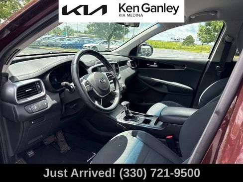 Used 2020 Kia Sorento LX w/ LX I4 Convenience Package FWD image 11
