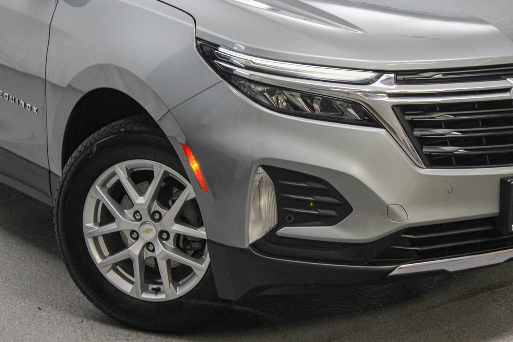 Used 2023 Chevrolet Equinox LT AWD/4WD image 3