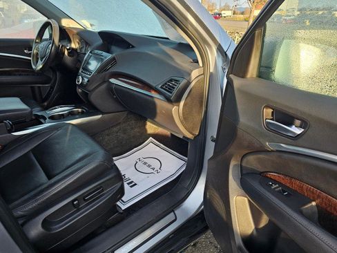 Used 2018 Acura MDX SH-AWD image 13
