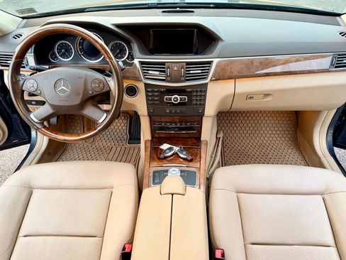 Used 2012 Mercedes-Benz E 350 4MATIC Sedan image 10