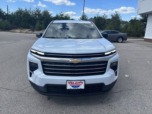 New 2026 Chevrolet Traverse LT image 5