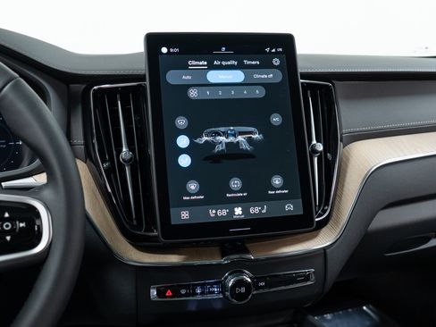 New 2026 Volvo XC60 T8 Ultra w/ Protection Package Premier image 19