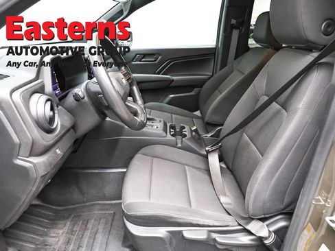 Used 2023 Chevrolet Colorado W/T image 14