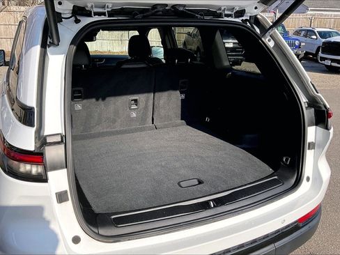 Certified 2023 Jeep Grand Cherokee Altitude image 29