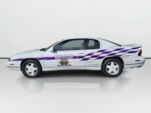 Used 1995 Chevrolet Monte Carlo Z34 FWD image 3