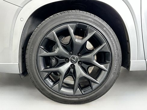 Used 2024 Lexus TX 500h AWD w/ Technology Package image 11