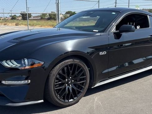 Used 2020 Ford Mustang GT Premium w/ GT Performance Package RWD image 1