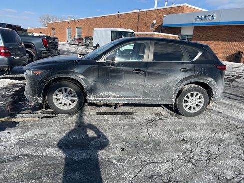 Used 2024 MAZDA CX-5 AWD 2.5 S w/ Preferred Package image 1