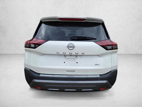 Used 2023 Nissan Rogue SL w/ SL Premium Package FWD image 6