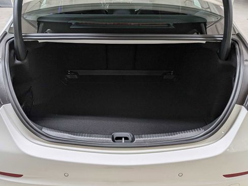 New 2025 Mercedes-Benz C 300 4MATIC Sedan image 18