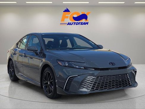 New 2026 Toyota Camry SE image 6