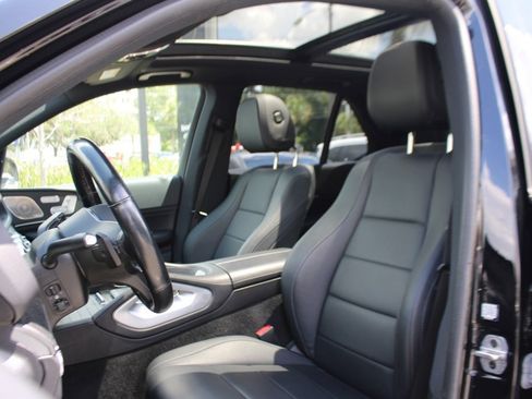 Certified 2023 Mercedes-Benz GLE 350 4MATIC w/ AMG Line Exterior image 5