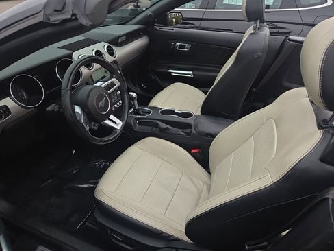 Used 2021 Ford Mustang Premium image 43