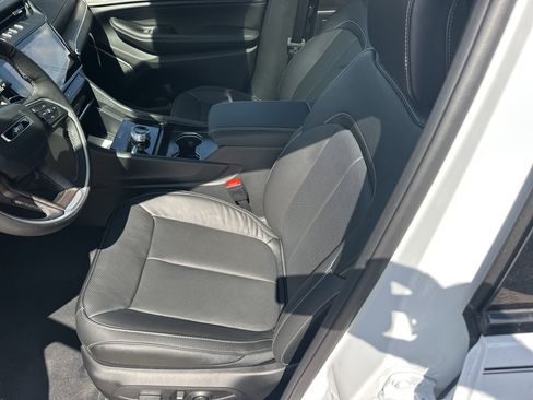 New 2026 Jeep Grand Cherokee L Limited AWD/4WD image 8