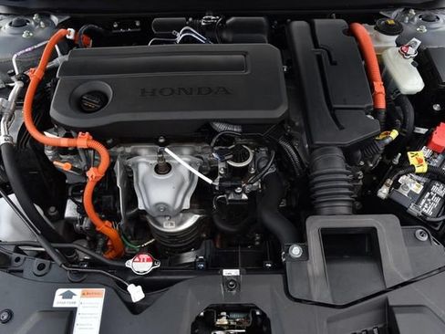 Used 2025 Honda Accord Sport image 27