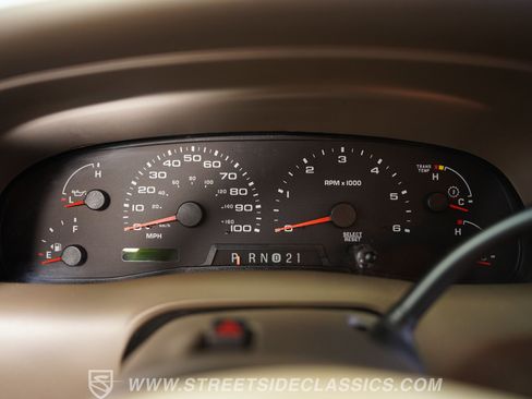 Used 2002 Ford Excursion XLT image 40