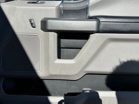 Used 2017 Ford F250 XLT image 23