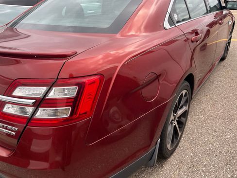 Used 2014 Ford Taurus Limited w/ Equipment Group 301A FWD image 14