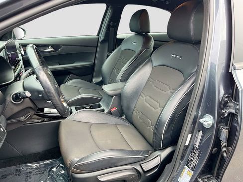Certified 2023 Kia Forte GT-Line w/ GT-Line Technology Package image 19