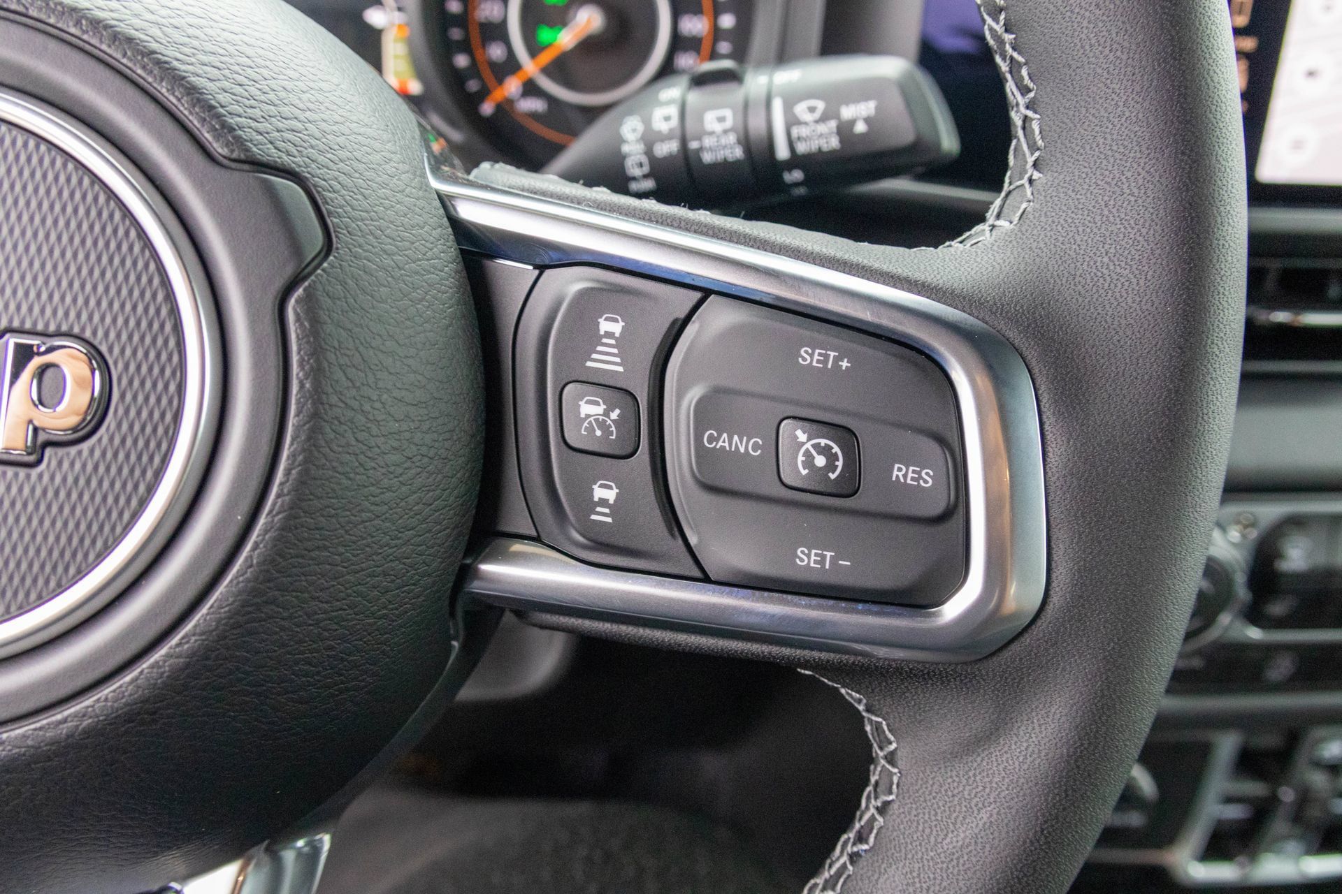 New 2026 Jeep Wrangler Unlimited Sahara AWD/4WD image 29