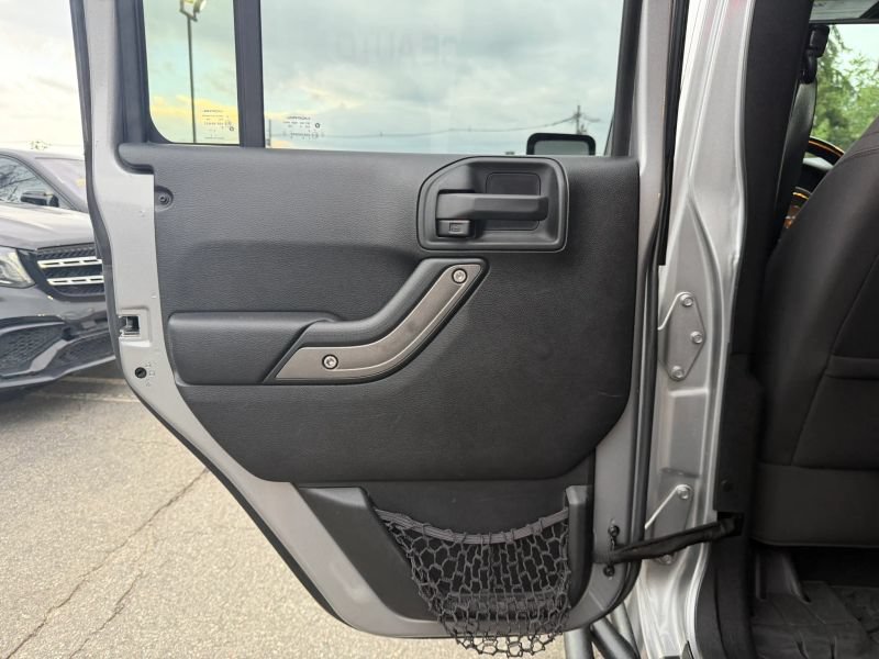 Used 2017 Jeep Wrangler Unlimited Sport w/ Quick Order Package 24S AWD/4WD image 14