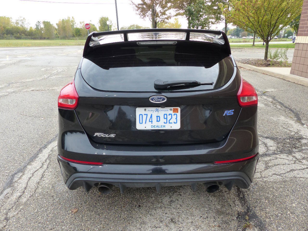Used 2017 Ford Focus RS AWD/4WD image 7