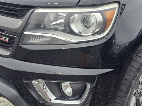 Used 2019 Chevrolet Colorado Z71 image 12