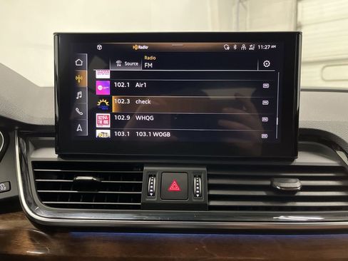 Used 2022 Audi Q5 e Prestige w/ Prestige Package image 20