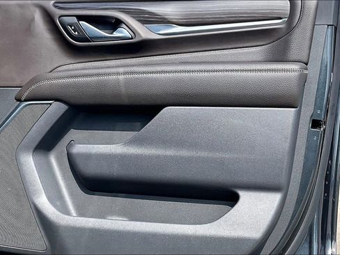 Certified 2021 GMC Yukon Denali w/ Denali Premium Package image 45