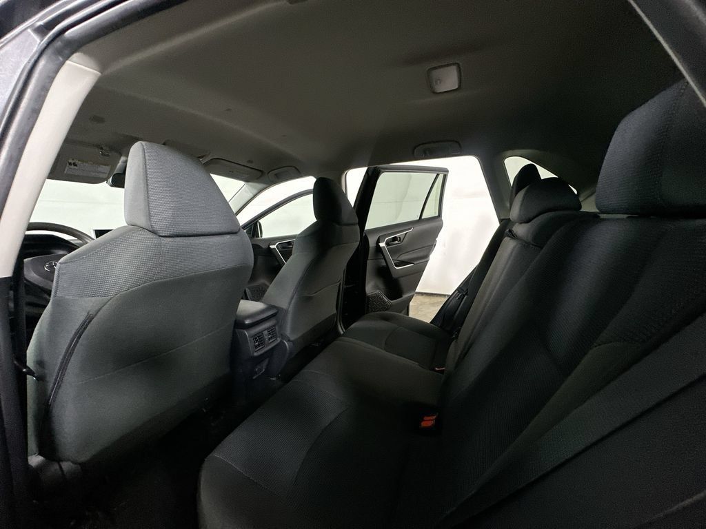 Used 2025 Toyota RAV4 LE FWD image 15