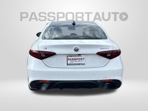 Used 2018 Alfa Romeo Giulia Ti Sport w/ Quick Order Package 22S Sport image 3
