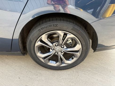 Certified 2024 Honda Accord EX image 32