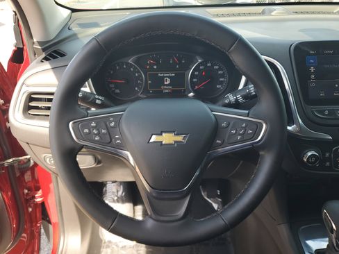 Used 2024 Chevrolet Equinox LT FWD image 19