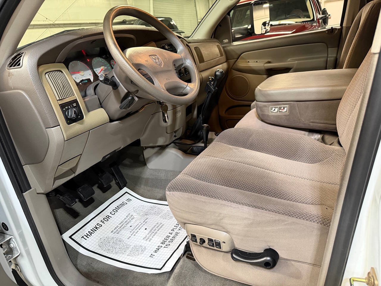 Used 2003 Dodge Ram 3500 Truck SLT AWD/4WD image 4