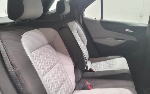 Used 2023 Chevrolet Equinox LS FWD image 21