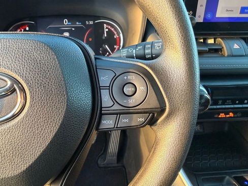 Used 2023 Toyota RAV4 XLE image 18