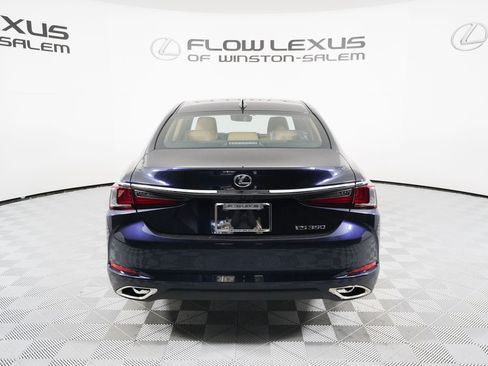 New 2025 Lexus ES 350 w/ Premium Package image 6