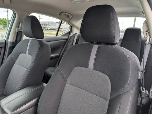 Used 2023 Nissan Sentra SV FWD image 15